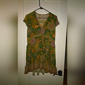 Nine Lives Bazaar Green Floral V-Neck Mini Dress